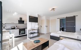Bel appartement avec balcon et piscine - Vallauris - Welkeys